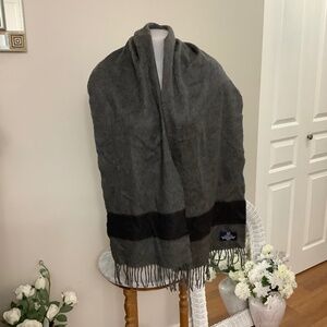 HBC Cashmere Scarf - Made in Germany Excellent Condition